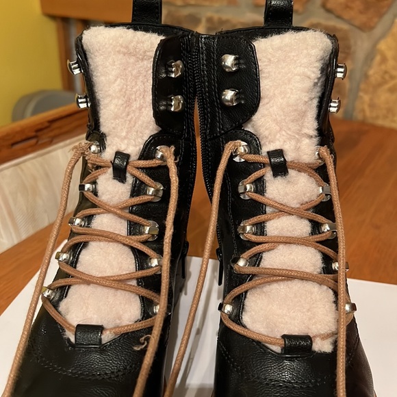 Women’s black Piercy combat boots size 8 - Picture 7 of 10
